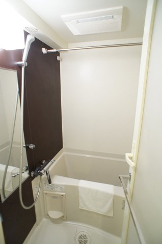 グランド・ガーラ横濱元町の浴室