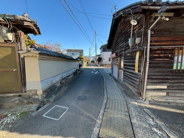 泉南郡熊取町野田２丁目新築戸建の前面道路含む現地写真|2025/11/23撮影