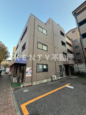 【エントランス】 | パレスガル | エントランスです