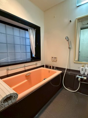 下鴨南茶ノ木町　戸建の浴室