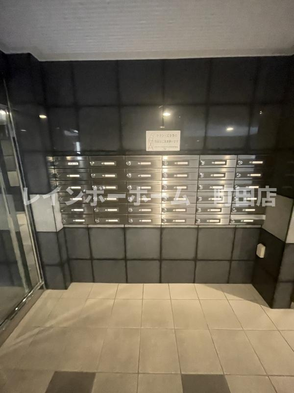グランヴァンウエストヴィル町田※初期費用分割後払いサービス利用可能物件のロビー