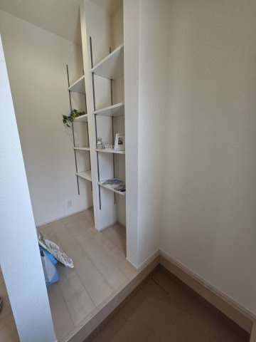 リーブルガーデン．S　鴻巣市鴻巣第２　の収納|１号棟現地ＳＩＣ（2026年04月20日）撮影