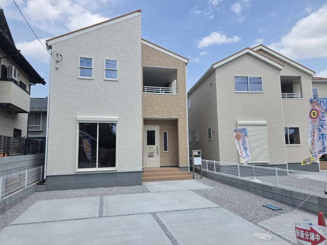 リーブルガーデン．S　鴻巣市鴻巣第２　