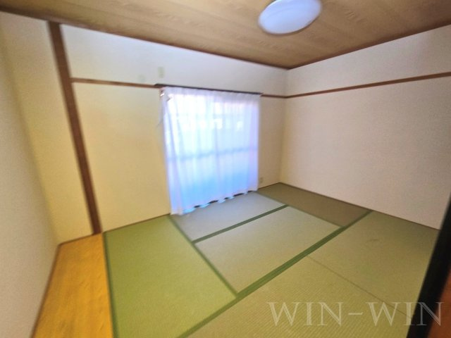 アコールの寝室