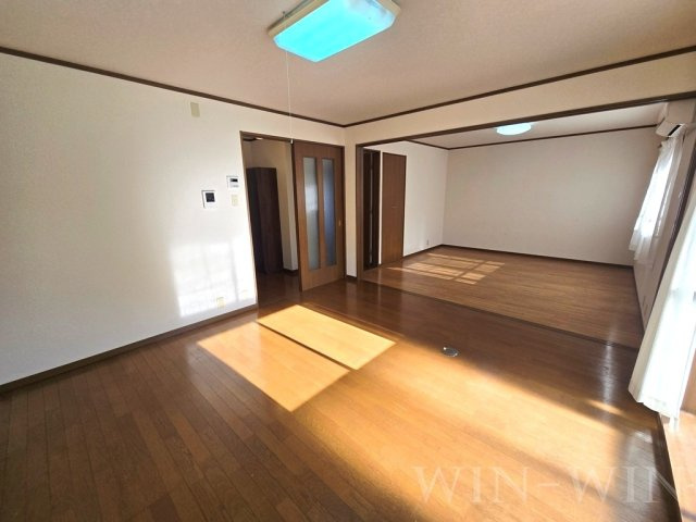 アコールの居間・リビング