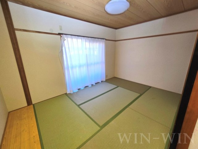 アコールの寝室