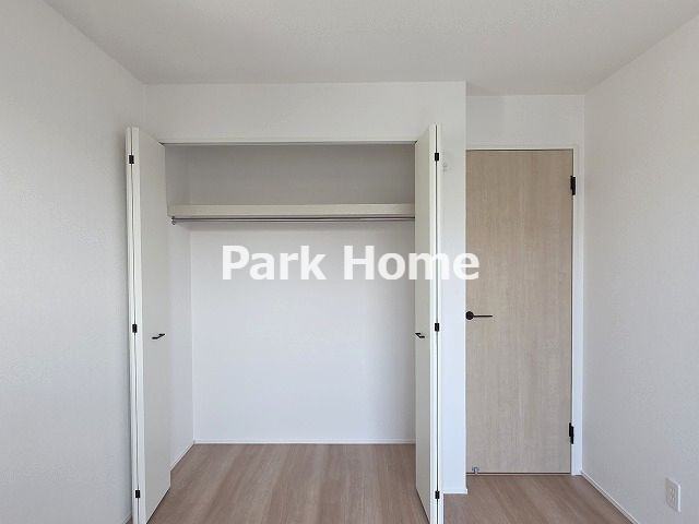 高知市瀬戸東町3丁目 -6期3棟3-新築戸建ての収納|２F:5洋室クローゼット