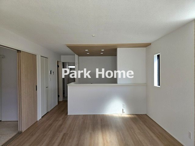 高知市瀬戸東町3丁目 -6期3棟3-新築戸建ての居間・リビング|１F:16LDK