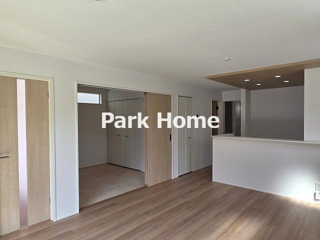 高知市瀬戸東町3丁目 -6期3棟3-新築戸建ての居間・リビング