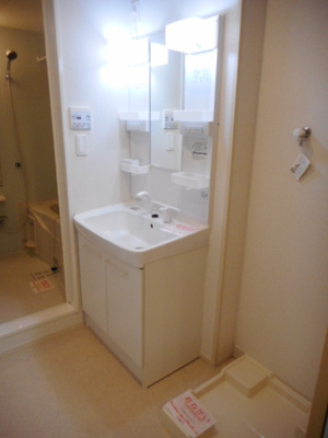 【洗面所】 | ラヴィアンローズＢ | 洗面所