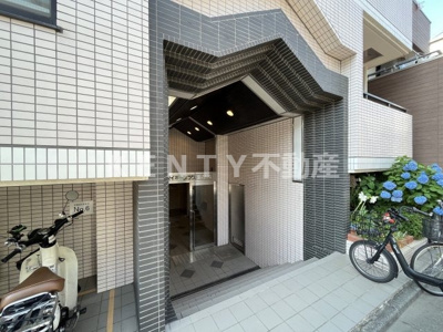 【エントランス】 | ダイホープラザ多摩川 | 落ち着いたエントランスです