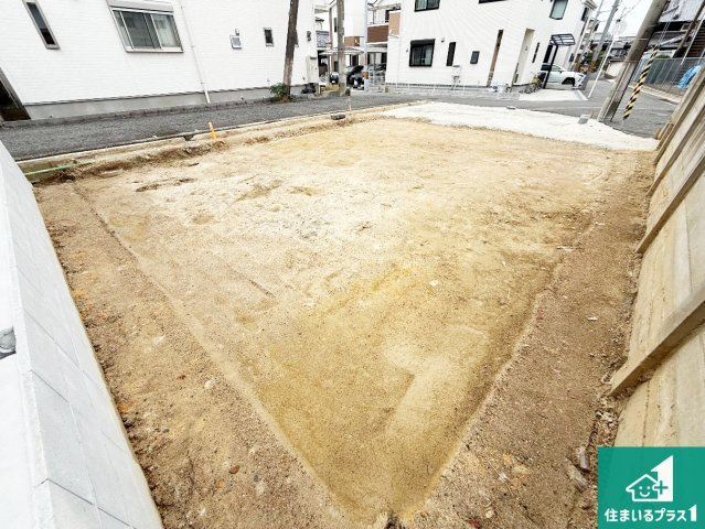 岸和田市加守町　第2期　新築一戸建ての外観|現在の進捗状況です！順調に作業進行中、完成が待ち遠しいです！詳細の間取り等、お気軽にお問い合わせください！