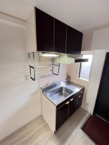 大阪市都島区都島中通１丁目の賃貸マンションのキッチン