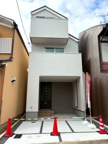 ◆２階リビング広々１８帖◆２沿線以上利用可能◆ＷＩＣ付き◆周辺環境充実◆山科区御陵荒巻町の外観|外観