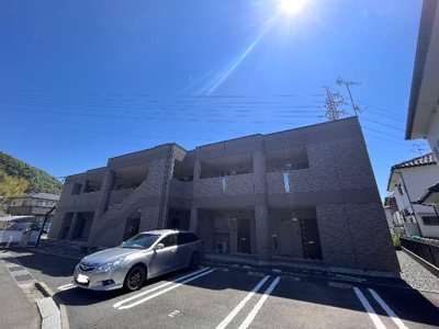 【外観】 | ルミナスハイムⅢ | 外観写真（昼）