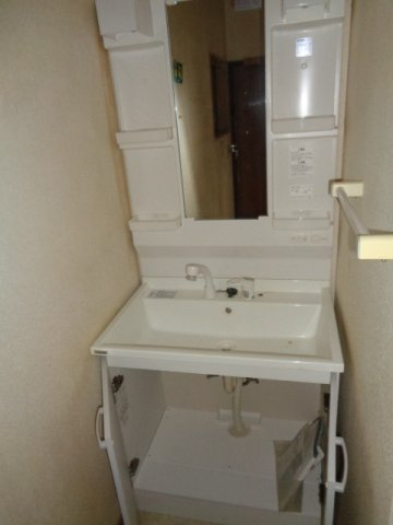 笹目6丁目ハウスの独立洗面台