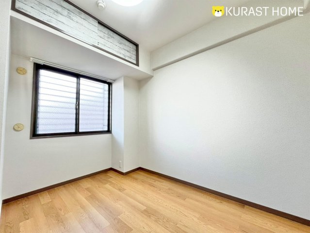 コスモワンダータウン　5階の洋室