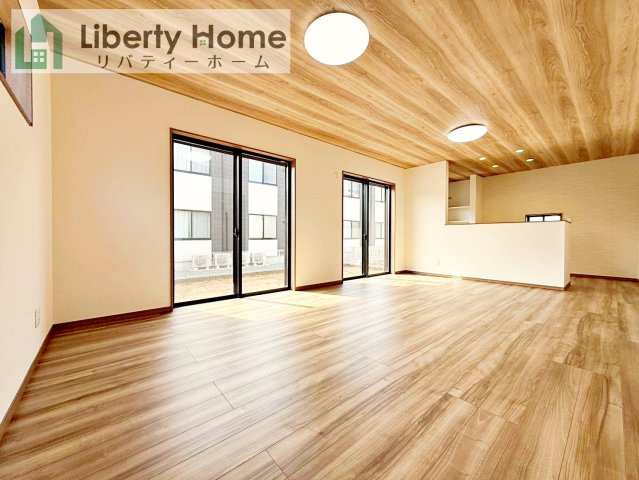 土浦市真鍋第1期　新築戸建　2号棟の居間・リビング