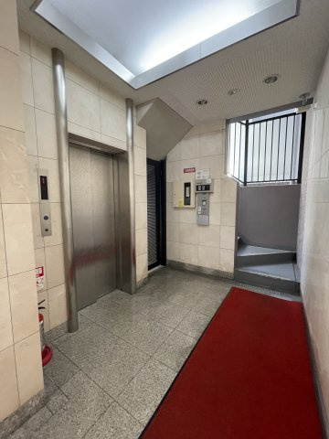 シャルマンハイム大淀のロビー|毎日通るロビーはこのようになっています