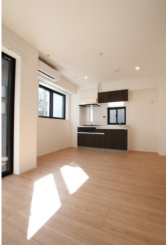 【居間・リビング】