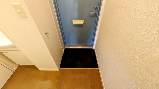 【玄関】