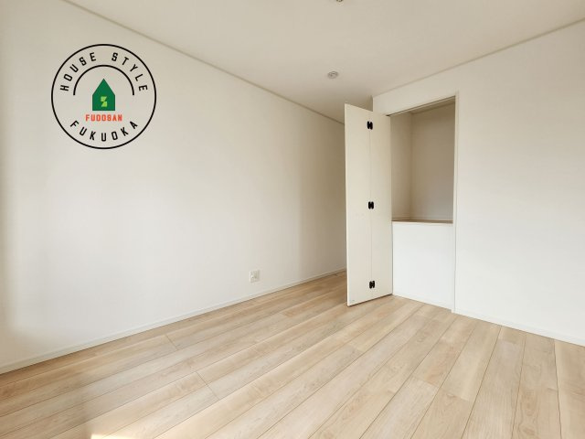 福岡市南区西長住1丁目第4-2棟（2号棟）の洋室|各部屋収納を備えており過ごしやすいお家です！