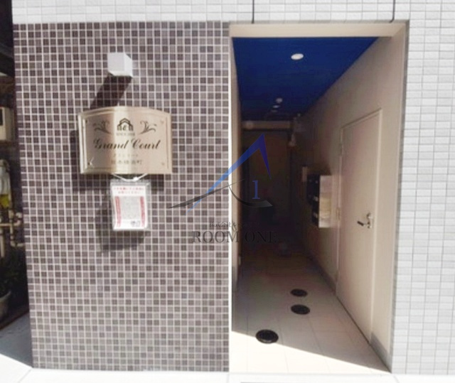 グランドコート日本橋浜町３０１のエントランス