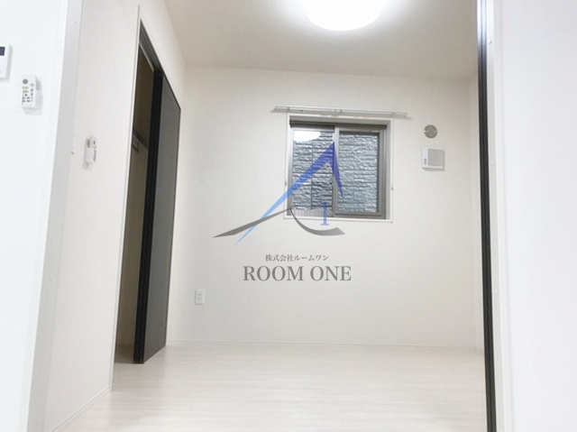 グランドコート日本橋浜町３０１の居間・リビング|洋室のお部屋です。