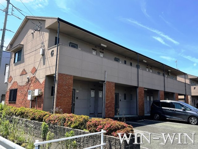 ブロードタウン神野 G棟の外観