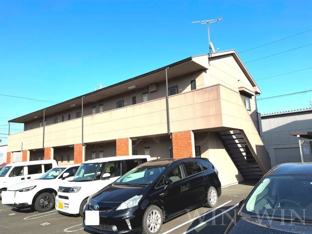 ブロードタウン神野 G棟の外観