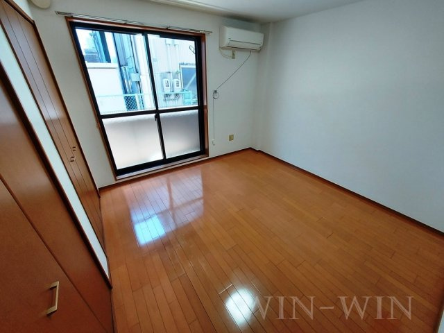 ブロードタウン神野 G棟の居間・リビング|イメージ（同施工会社同一モデルの写真です）