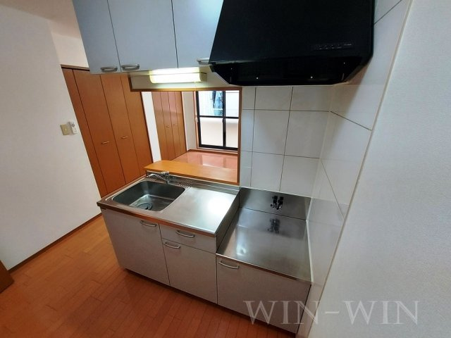 ブロードタウン神野 G棟のキッチン|イメージ（同施工会社同一モデルの写真です）