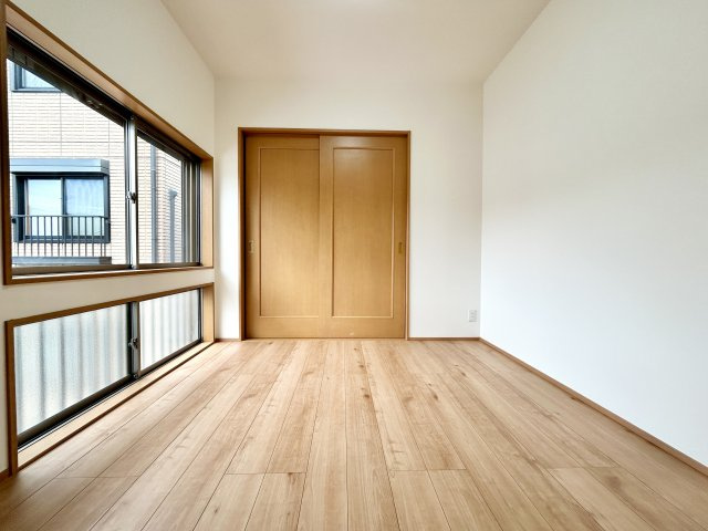 高知市百石町４丁目　中古戸建の洋室