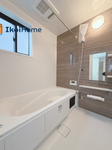 明石市西新町3丁目　全1棟　新築戸建の浴室|【ホームページに現地動画掲載中】●年中無休：当日予約可●「断熱ユニットバス・断熱浴槽」を使用。