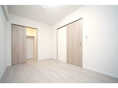 【洋室】 | ヴェルシャトー高陽弐番館