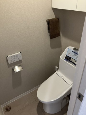 【トイレ】 | サーム八軒 | 温水ウォシュレットも新品交換済み♪