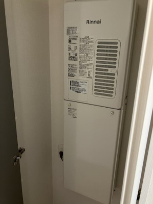 【その他】 | サーム八軒 | ガス給湯器は目隠しされてます♪