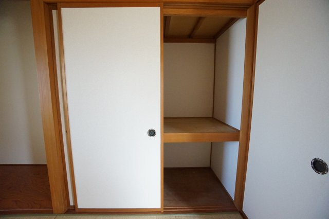 ハイムながもとの収納