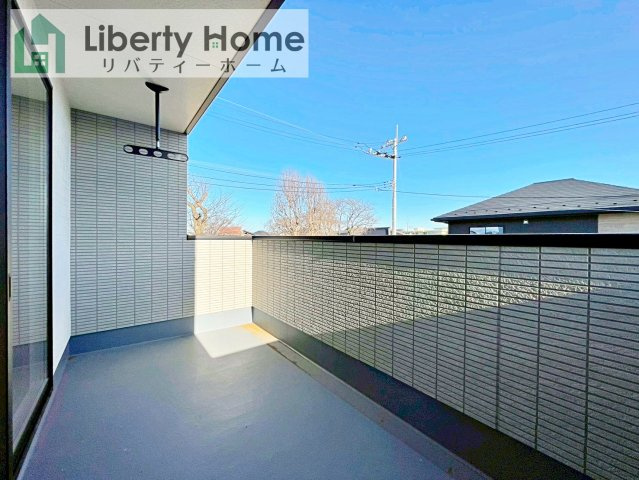 土浦市西根南第1期　新築戸建　6号棟のバルコニー