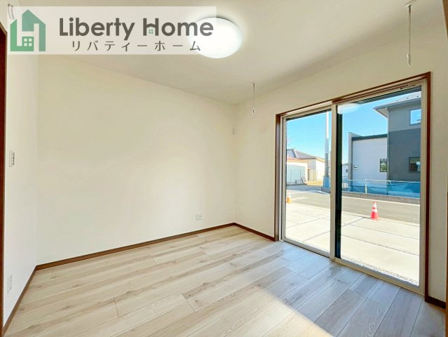 土浦市西根南第1期　新築戸建　6号棟の洋室