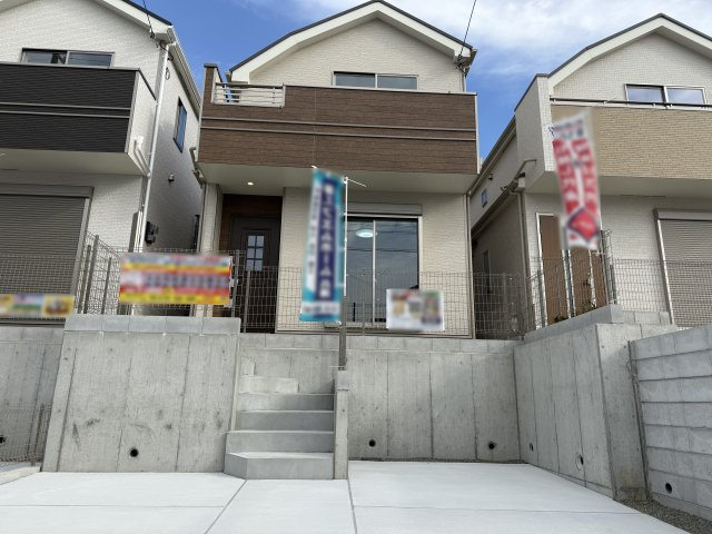 神戸市垂水区桃山台３丁目新築戸建２号棟の外観
