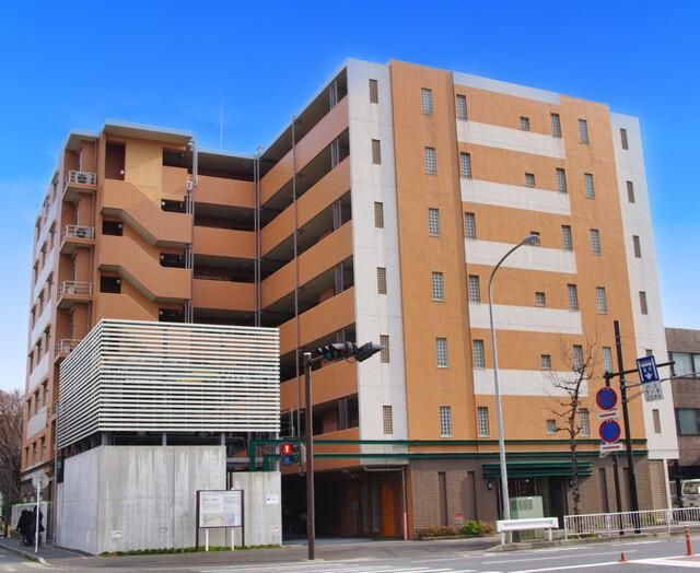 ハイセレサ菊名アクティールの外観