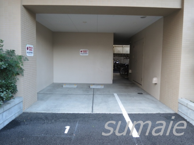 ミュール　ソレアードの駐車場|駐車場です☆