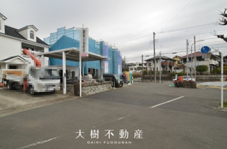 【前面道路含む現地写真】 | ※令和8年3月上旬に撮影