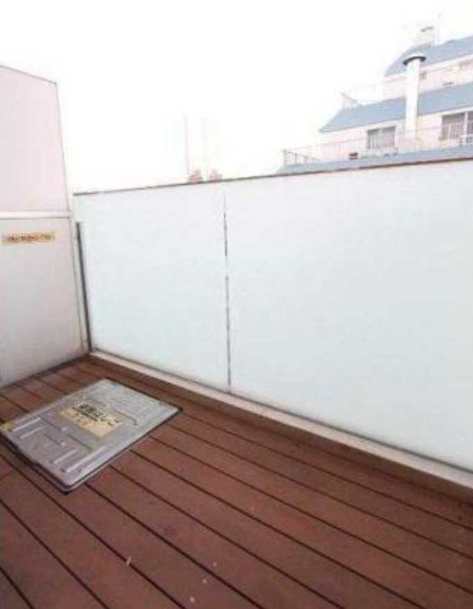 プライムアーバン三軒茶屋　ペット飼育可　浴室乾燥機　眺望良好のバルコニー