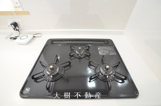 【キッチン】 | 海老名市国分寺台３丁目 新築戸建て 全2棟【仲介手数料無料】
