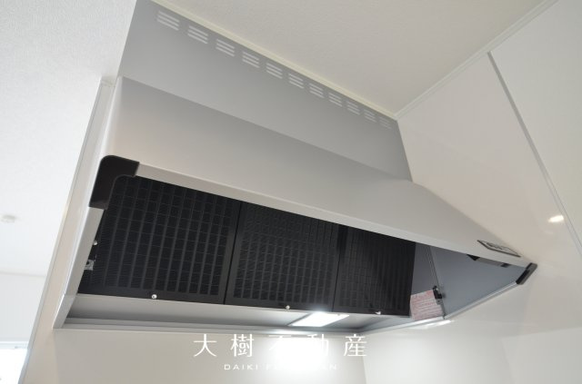 【キッチン】 | 海老名市国分寺台３丁目 新築戸建て 全2棟【仲介手数料無料】