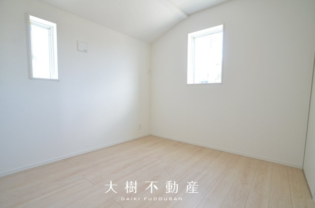 【洋室】 | 海老名市国分寺台３丁目 新築戸建て 全2棟【仲介手数料無料】 | 2階　洋室3（4.8帖）