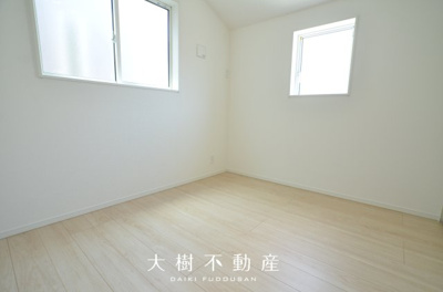 【洋室】 | 海老名市国分寺台３丁目 新築戸建て 全2棟【仲介手数料無料】 | 2階　洋室4（4.1帖）