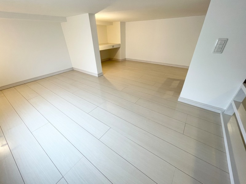 シャンティ中島の居間・リビング